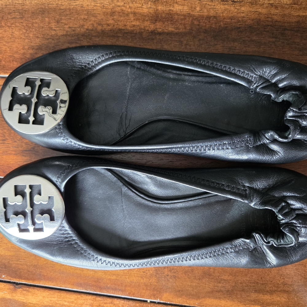Tory Burch Black Flats with Logo Medallion
